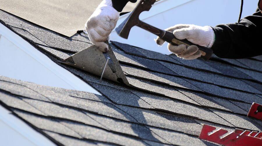 Expert Emergency Roof Repairs services in Welches, OR